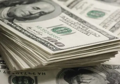 Precio del dólar hoy sábado 30 de agosto: El peso mexicano retrocede frente al billete verde