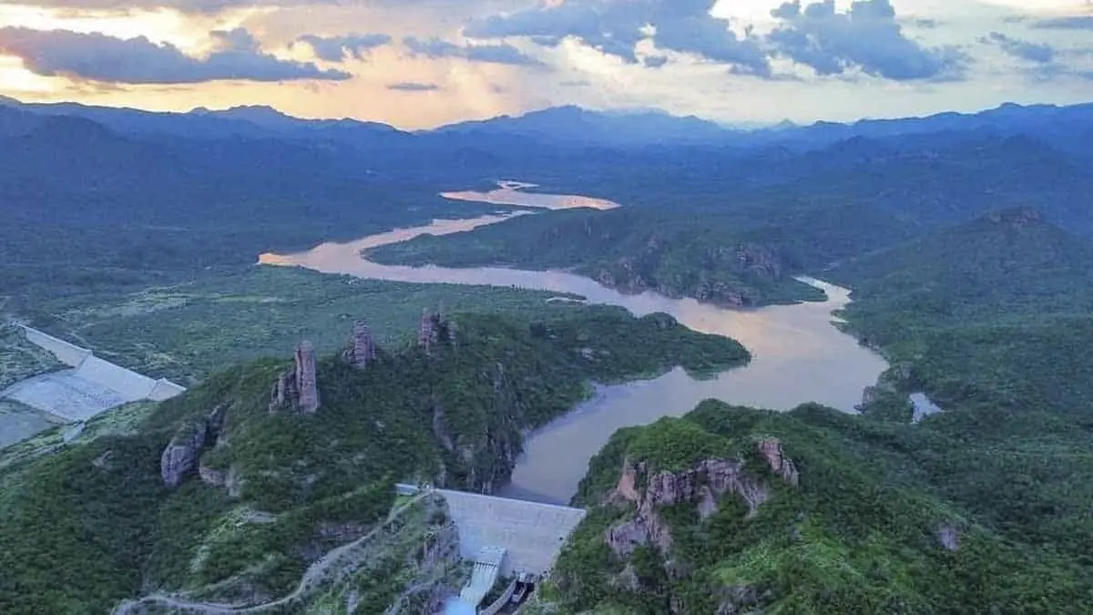 Capta más agua