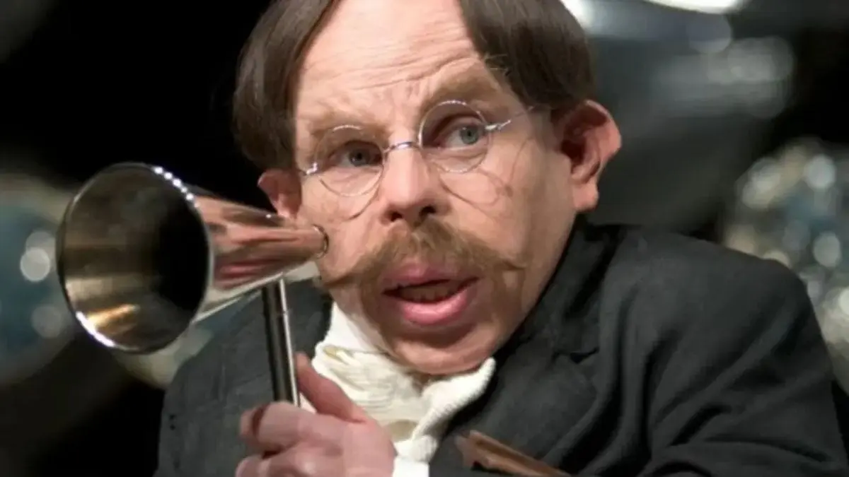 Warwick Davis regresa como el profesor Flitwick