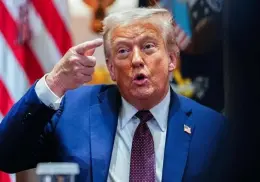 Trump exige a farmacéuticas que demuestren tasa de éxito de vacunas contra el Covid-19