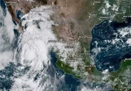 Huracán Lorena: Gobierno activa medidas de prevención y emite recomendaciones para la población