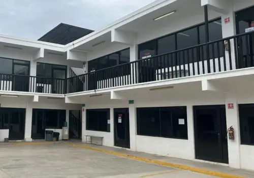 Universidades suspenden clases por Lorena