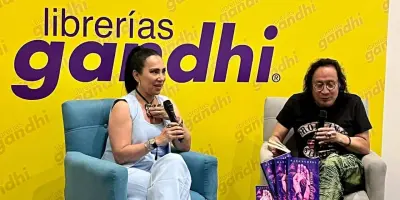 Plasma activista Mara Romero el sentir de ser reclusa en nuevo libro
