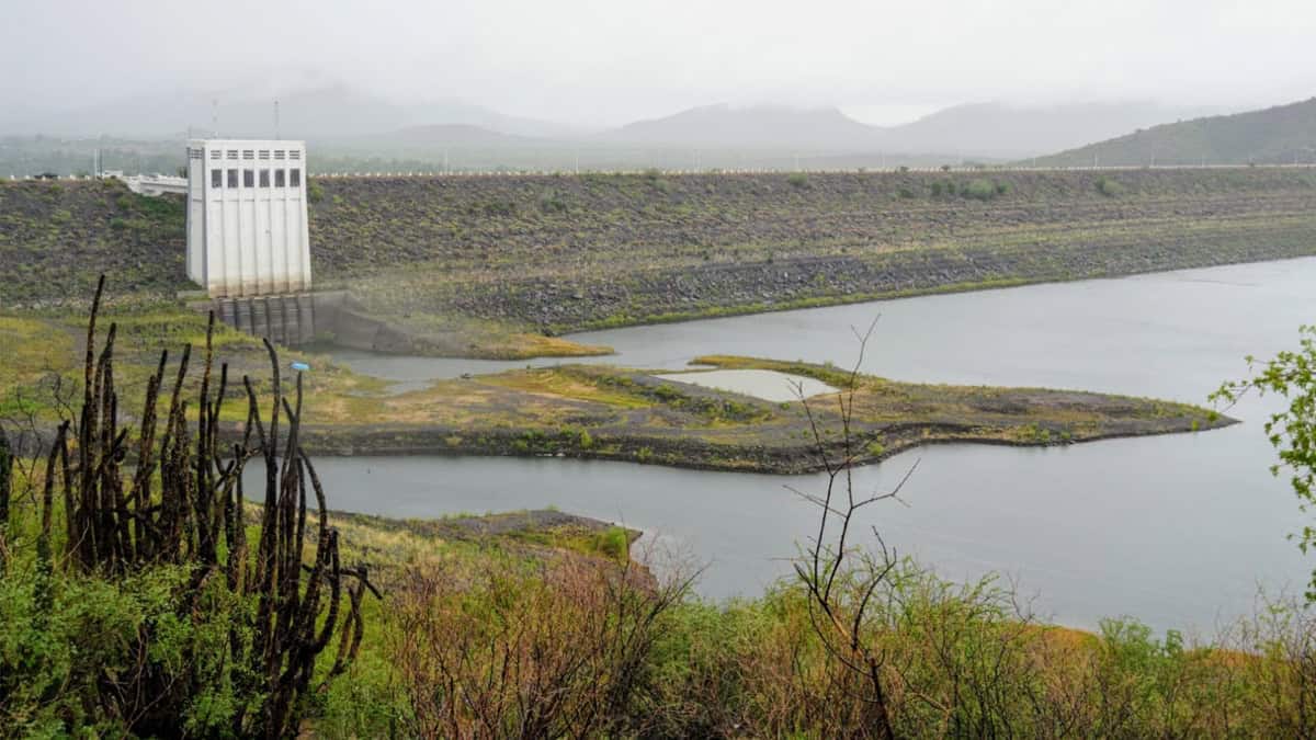 Lleva Lorena agua a Presas del Río Yaqui