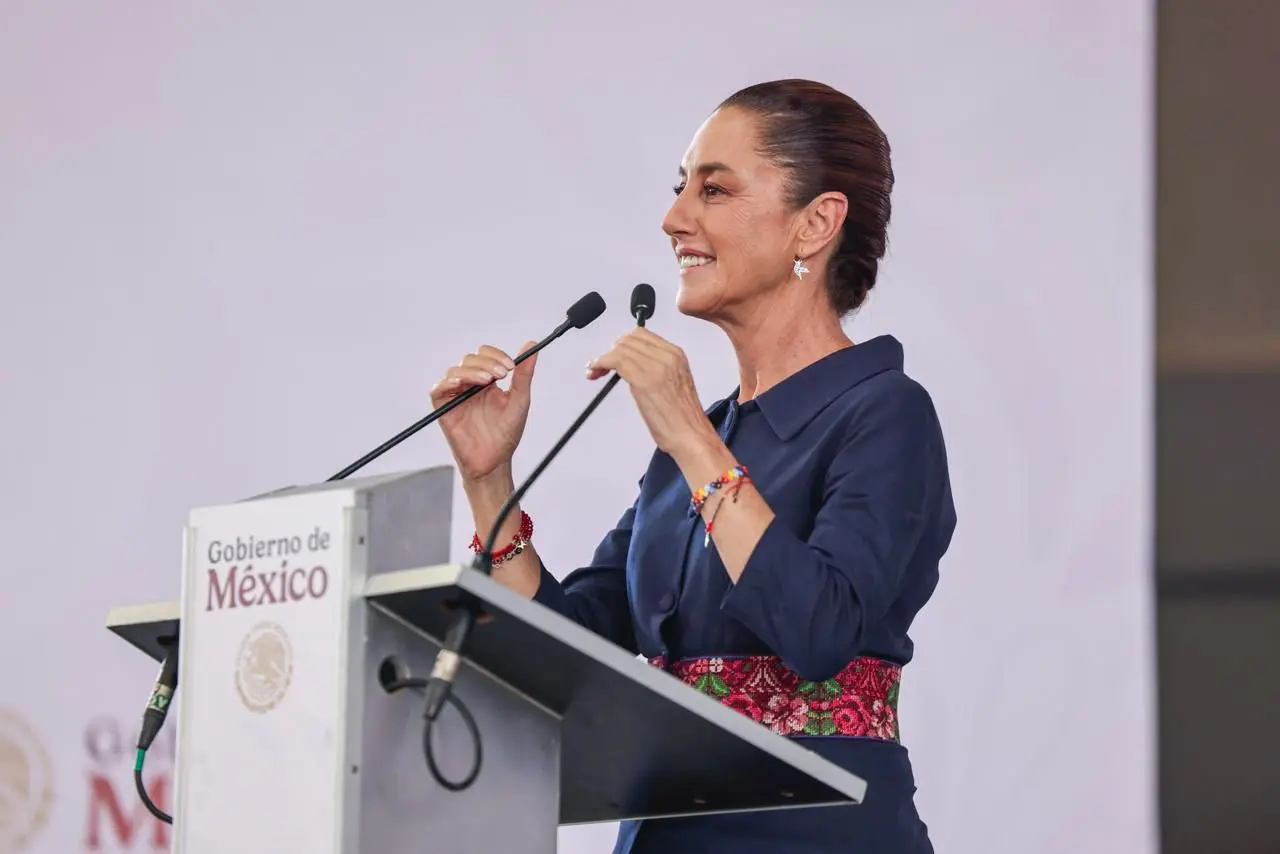 La presidenta se encuentra en gira por el país para rendir cuentas tras su primer Informe de Gobierno.