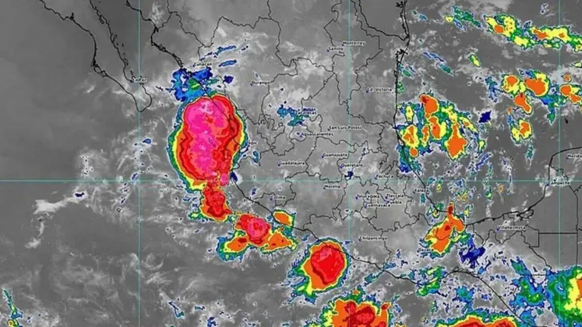 Ciclón tropical Mario podría formarse frente a costas de México