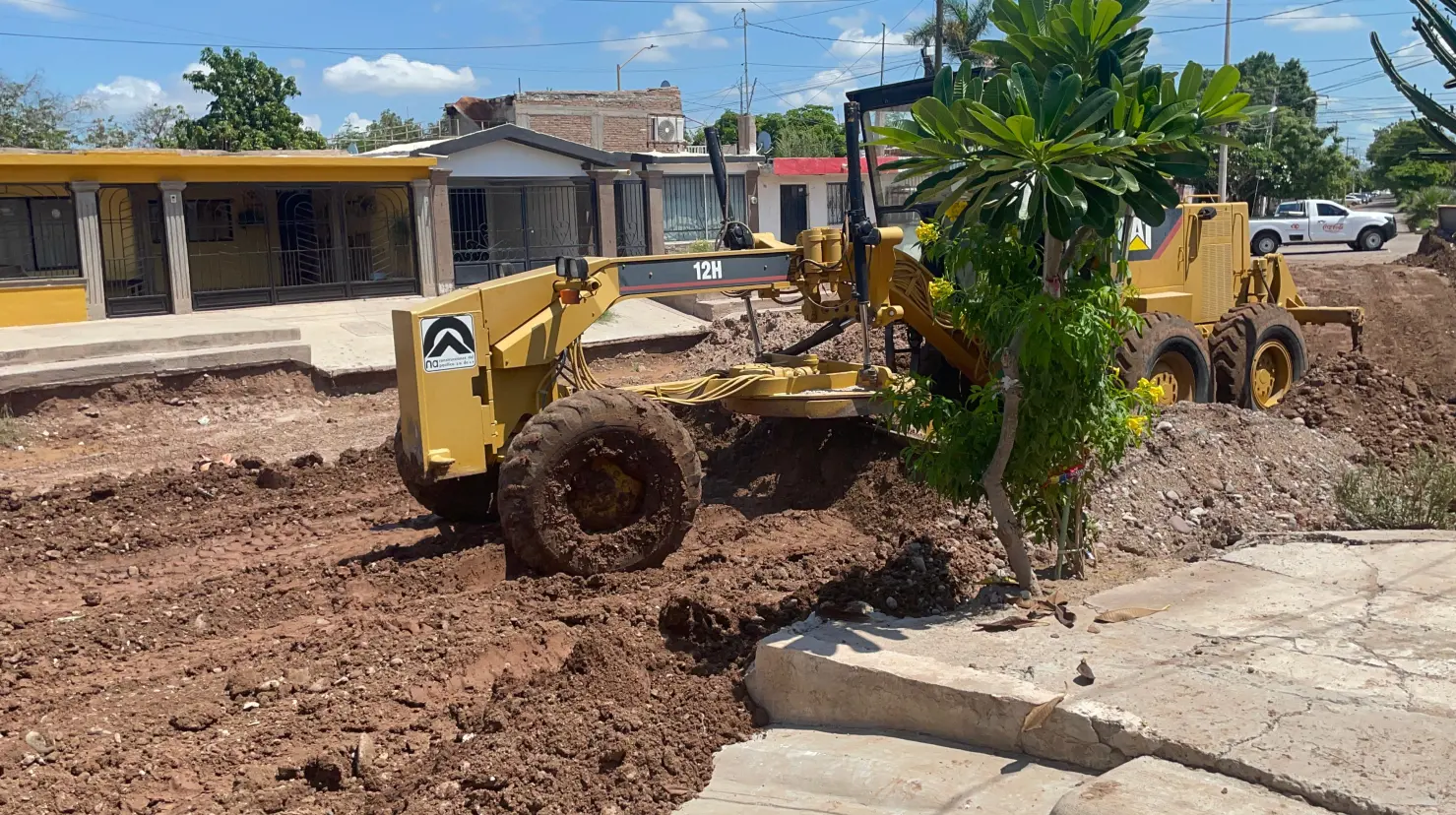 Vecinos piden concreto hidráulico en vialidad; está en proceso de rehabilitación