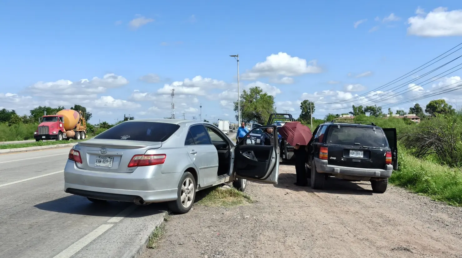 En Ciudad Obregón, se registra choque en Villa Bonita; conductora intenta darse a la fuga