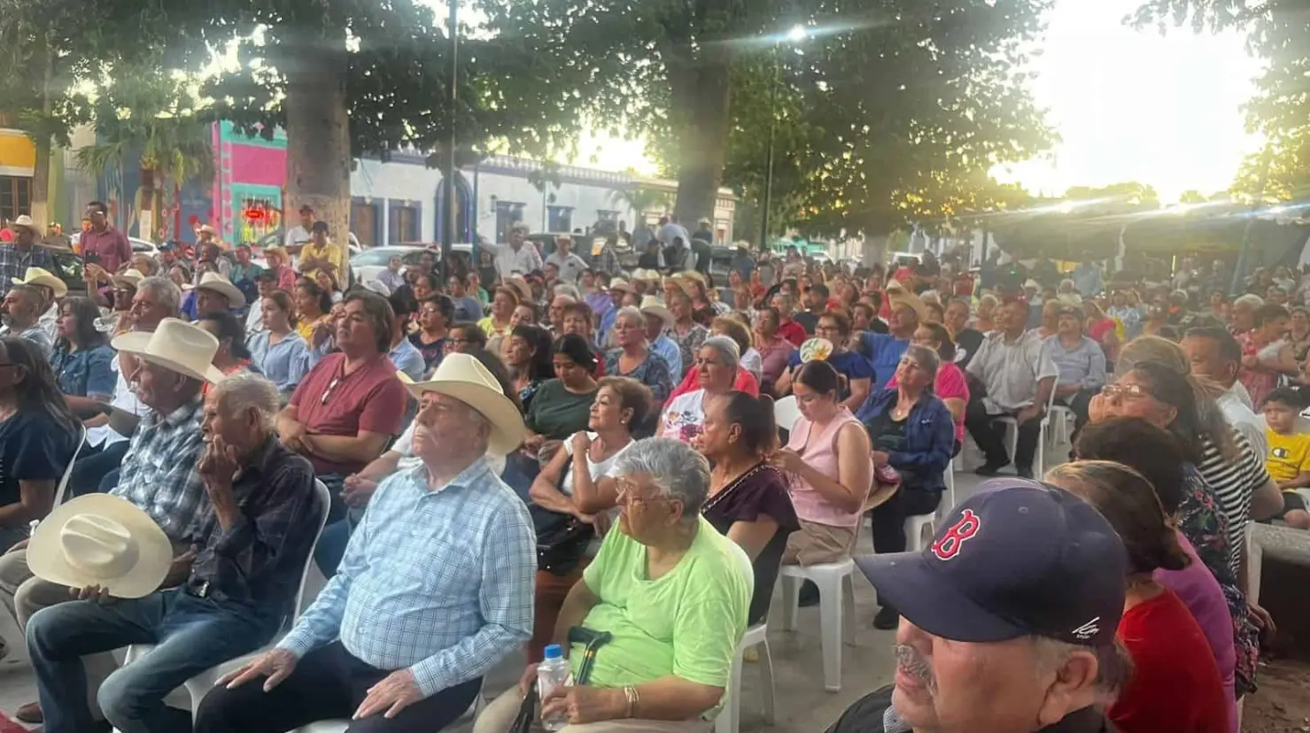 Lo que unos inicios eran principalmente pobladores del municipio de Ures, quienes se reunían por las tardes en las asambleas para decidir y organizar las formas en que trabajarían en defensa del agua y medio ambiente, actualmente las reuniones han llegado a alcanzar a más de cien participantes de distintas comunidades.