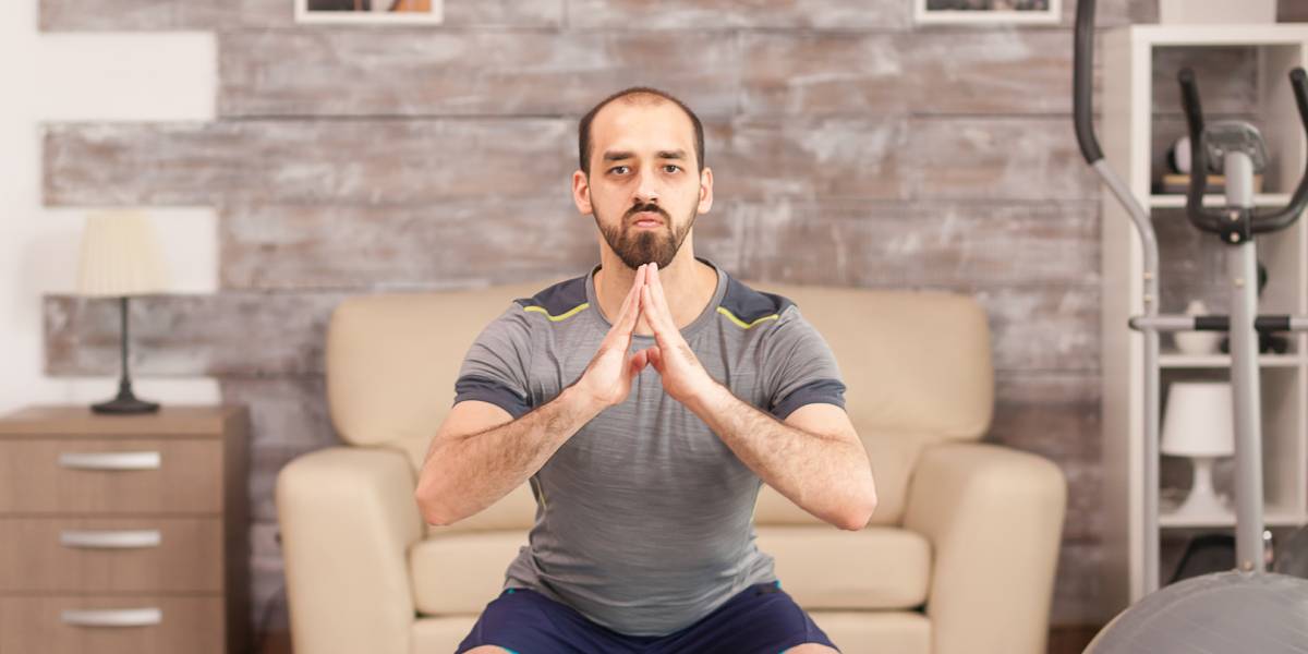 Cómo mantenerse en forma después de los 40 años sin ir al gimnasio: 5 ejercicios que puedes hacer en casa