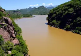 Presa Mocúzari sube de nivel