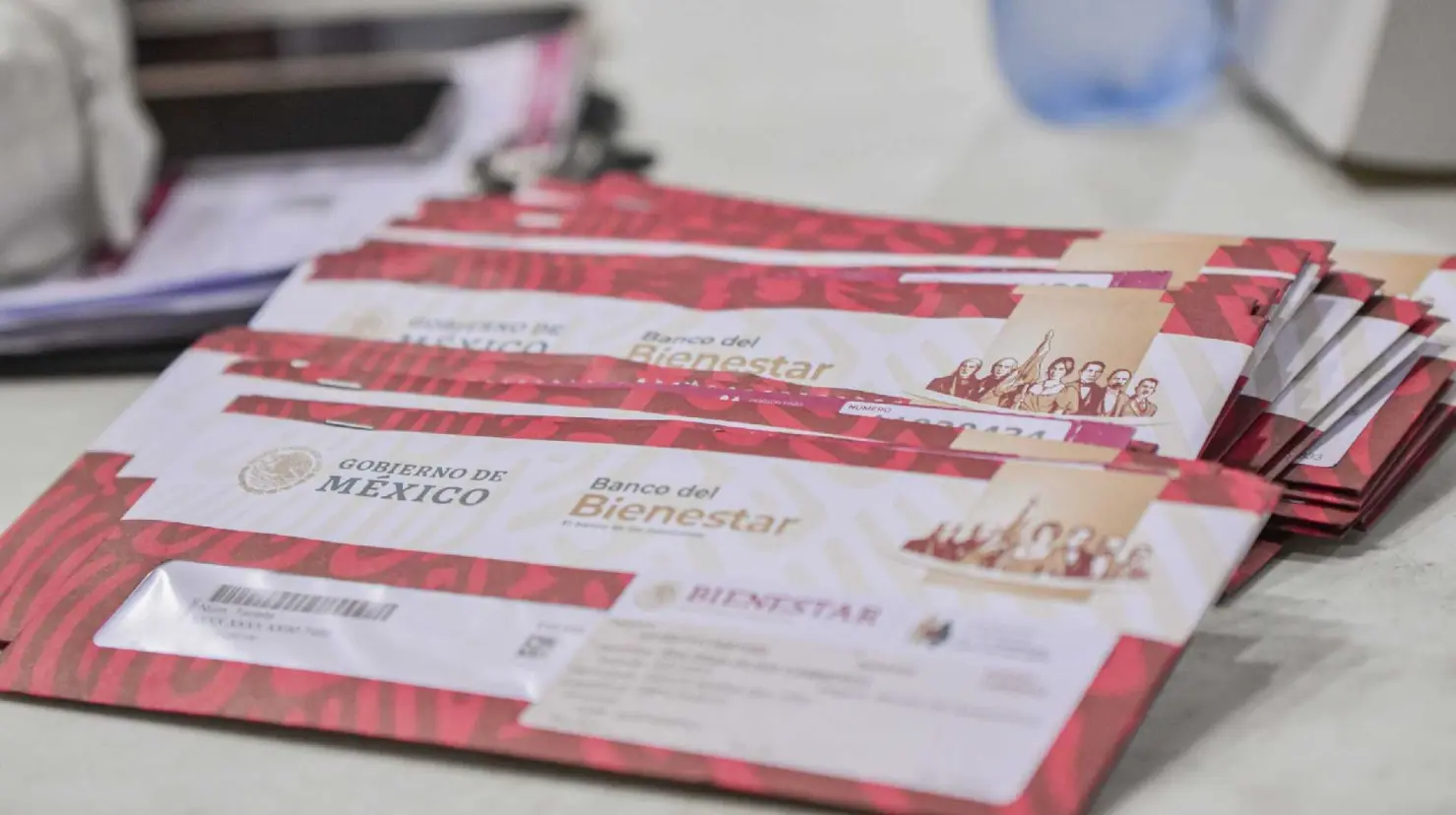 Pensiones del Bienestar: ¿Quiénes cobran su apoyo económico hoy viernes 12 de septiembre?