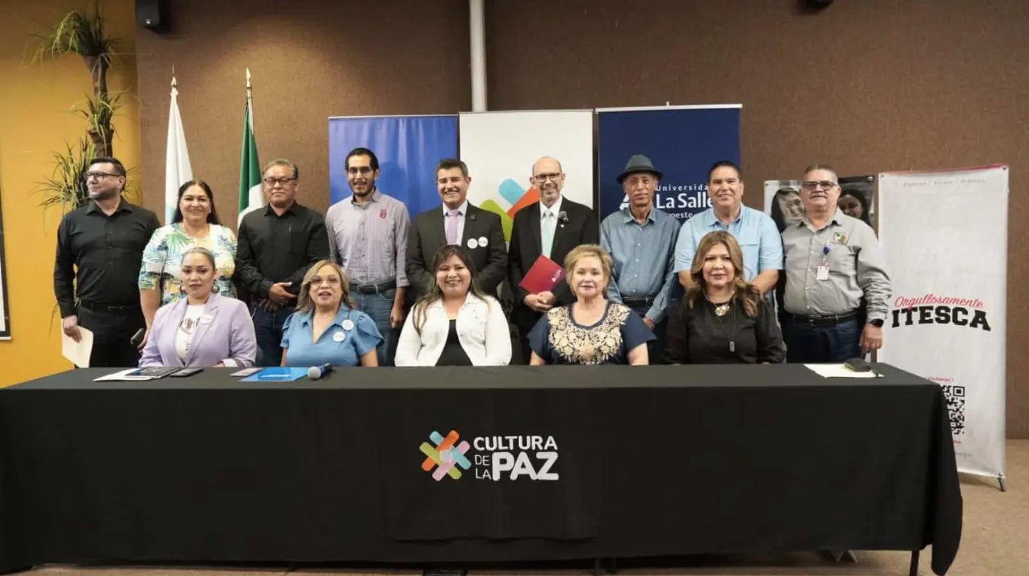 Las universidades tienen en sus planes de estudio la formación de personas y ciudadanos