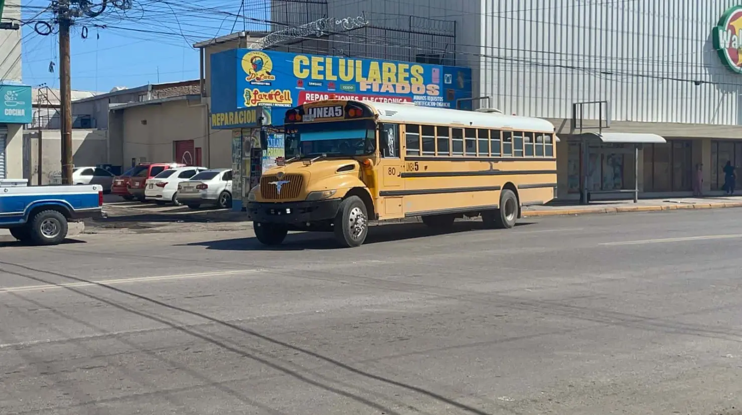 También se requiere que se instalen las barras lectoras en los camiones para que los estudiantes puedan disfrutar de los dos pasajes gratuitos
