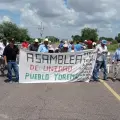 Bloquean Mayos carretera a Etchojoa