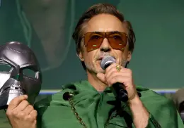 Marvel revela primera imagen de Robert Downey Jr como Doctor Doom
