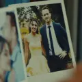 ¿Por qué se ha hecho viral crear fotos con IA de personas fallecidas al estilo Polaroid?