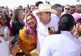 Reduce el gobernador la pobreza en Sonora