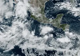 SMN monitorea posible ciclón Narda mientras tormenta tropical Mario se debilita
