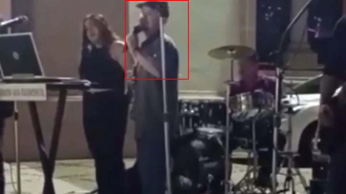 VIDEO | Momento exacto cuando maestro de secundaria fallece mientras cantaba de "A mi manera"
