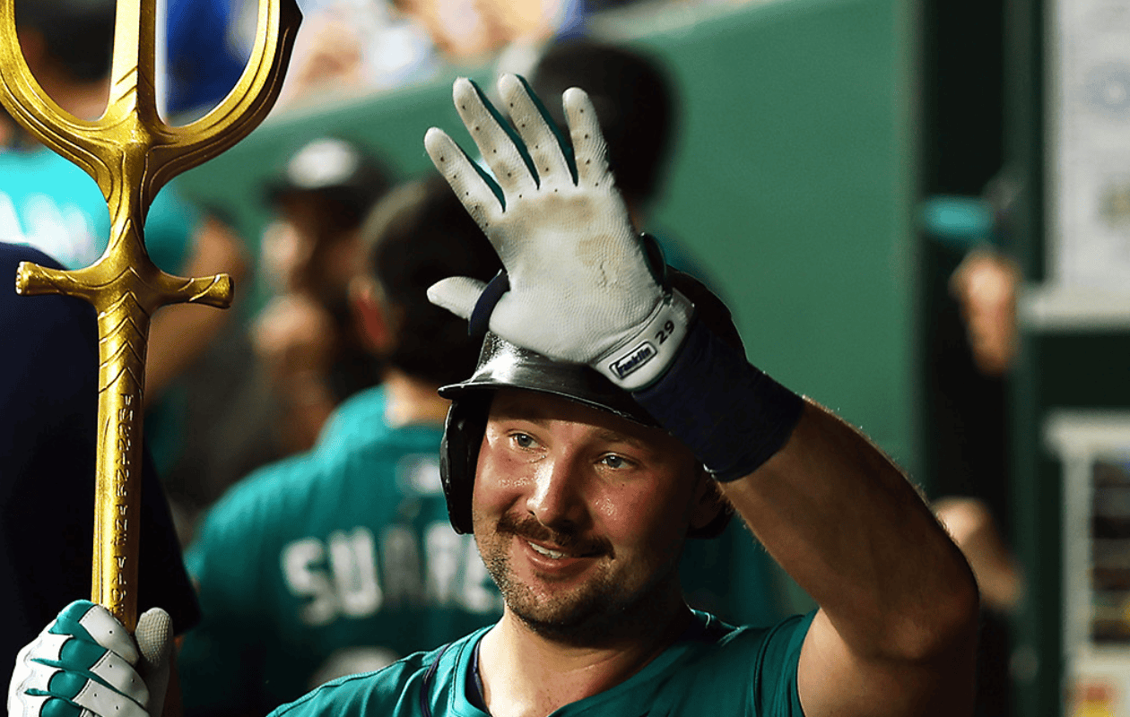 Cal Raleigh rompe récord de Mickey Mantle y empata marca histórica de jonrones con los Marineros