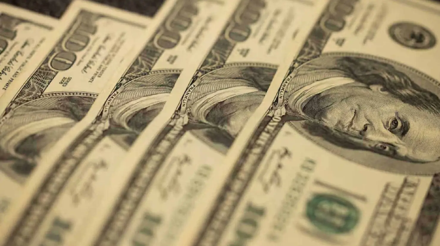 Precio del dólar hoy jueves 18 de septiembre: El peso resiste ante la divisa estadounidense