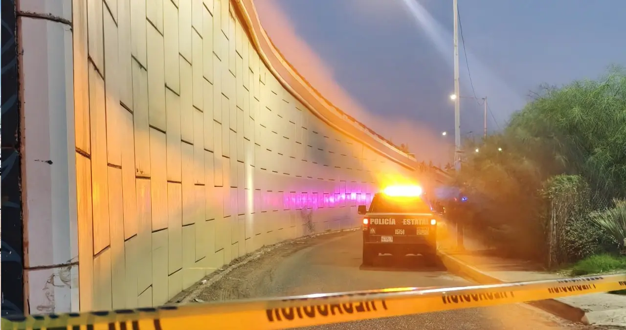 Identifican a "encobijado" encontrado en el puente de la 300 y carretera México 15, era expolicía
