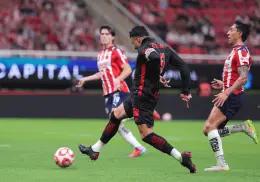 Toluca aplasta 3-0 a Chivas en el Estadio Akron