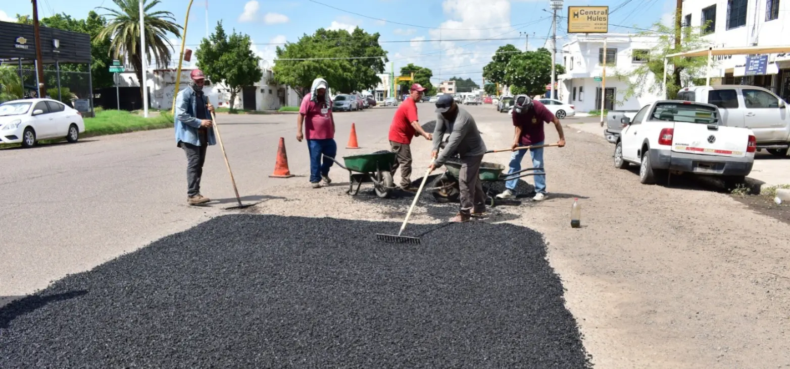 Refuerzan bacheo en Cajeme por lluvias