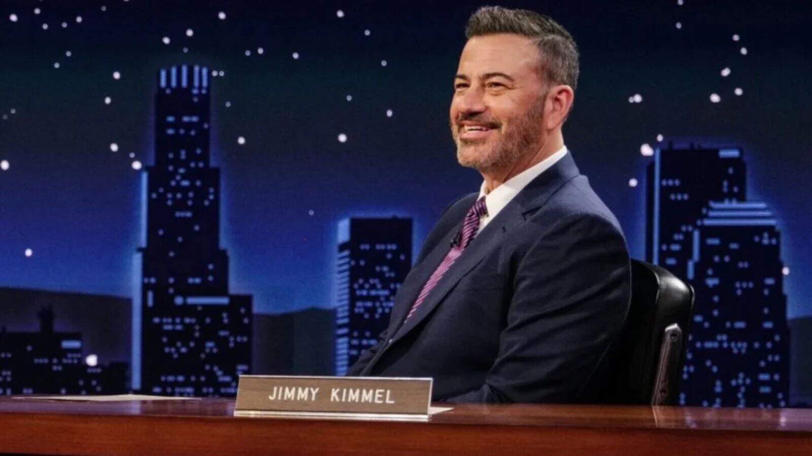 Jimmy Kimmel regresa a la televisión tras polémica por comentarios sobre Charlie Kirk