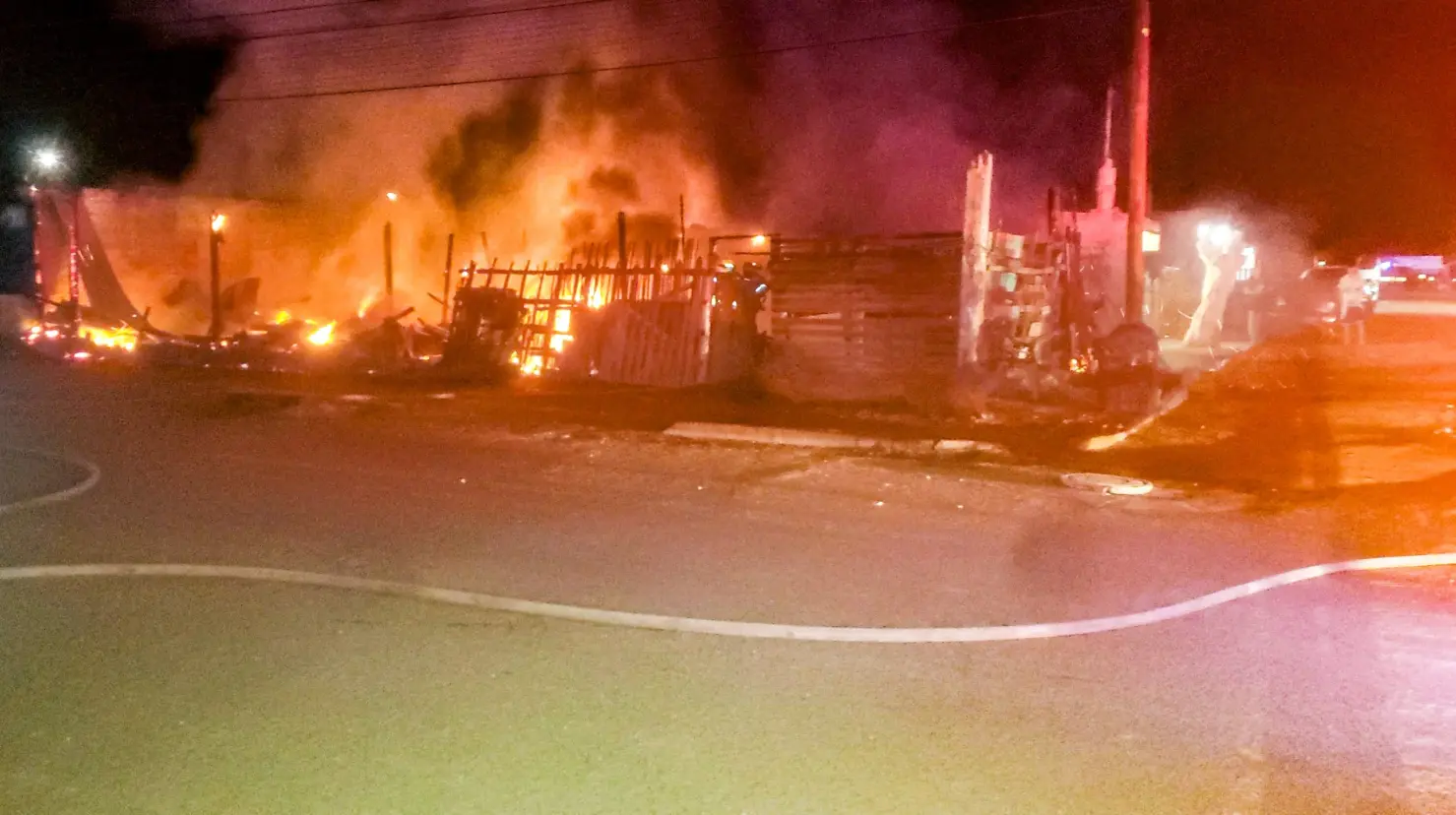 Arde vivienda de la colonia México, al sur de Ciudad Obregón