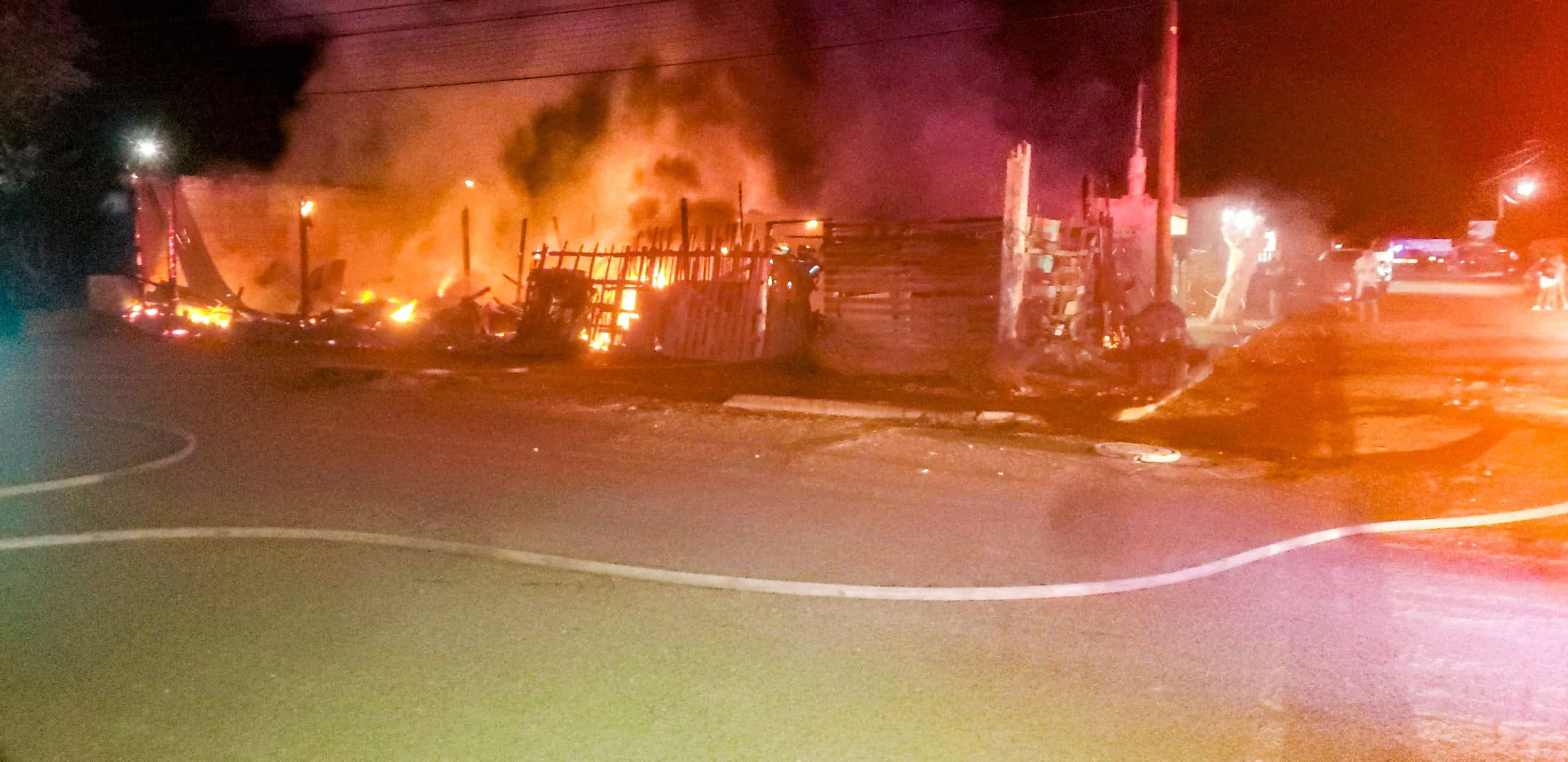 Arde vivienda de la colonia México, al sur de Ciudad Obregón
