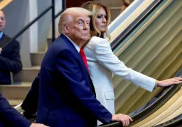 Casa Blanca exige despido si ONU apagó intencionalmente escalera mecánica a Trump