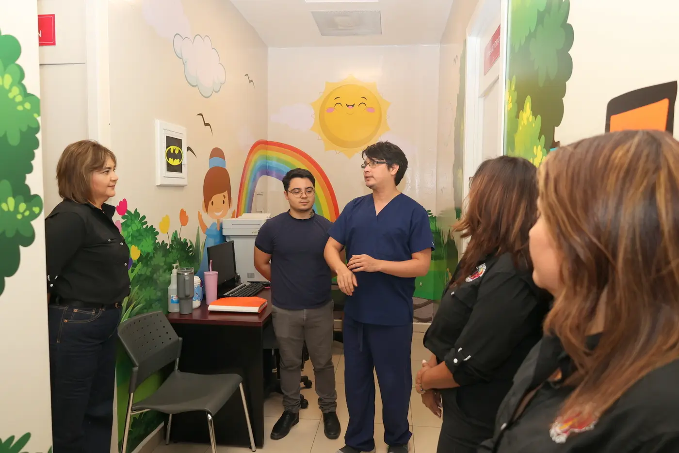 En febrero de este año, fue inaugurado Unidad de Neurodesarrollo de Isssteson en Hermosillo, para fortalecer el servicio de la Institución en beneficio de los derechohabientes y además evitar la subrogación del servicio al contar con personal propio y las instalaciones necesarias para la atención.