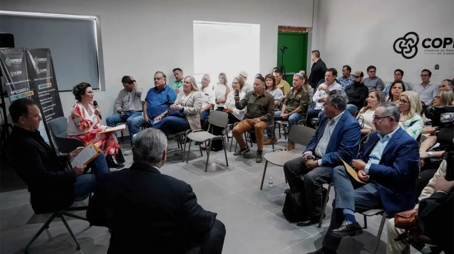 Empresarios del sur de Sonora y Arizona sostienen encuentro en Cajeme