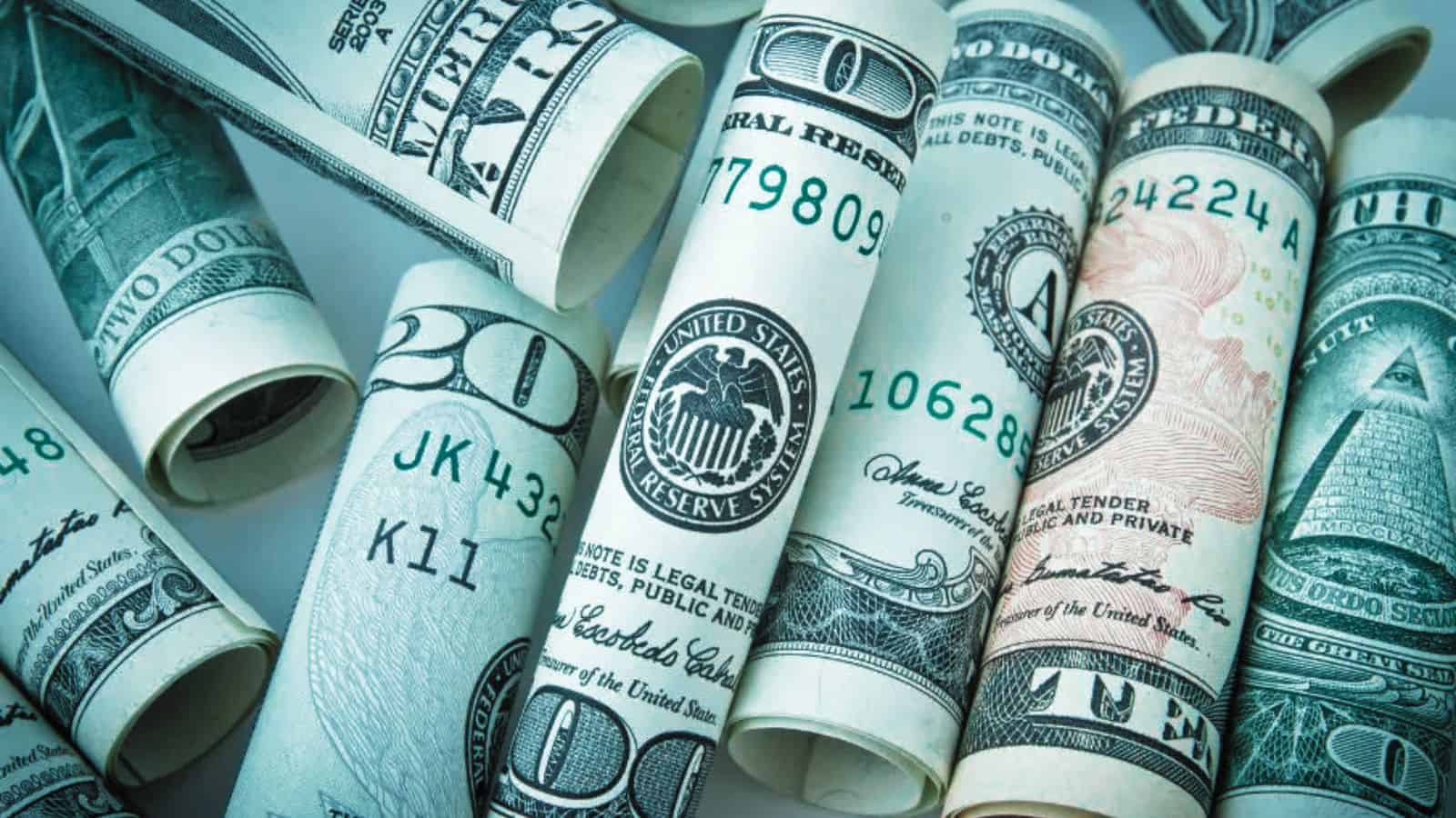 Precio del dólar hoy sábado 27 de septiembre: El peso se fortalece tras recorte de tasa de interés