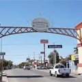 Lluvias complican instalación de letras emblemáticas en Esperanza