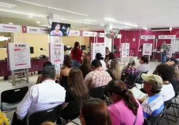Responden jóvenes cajemenses al llamado del INE