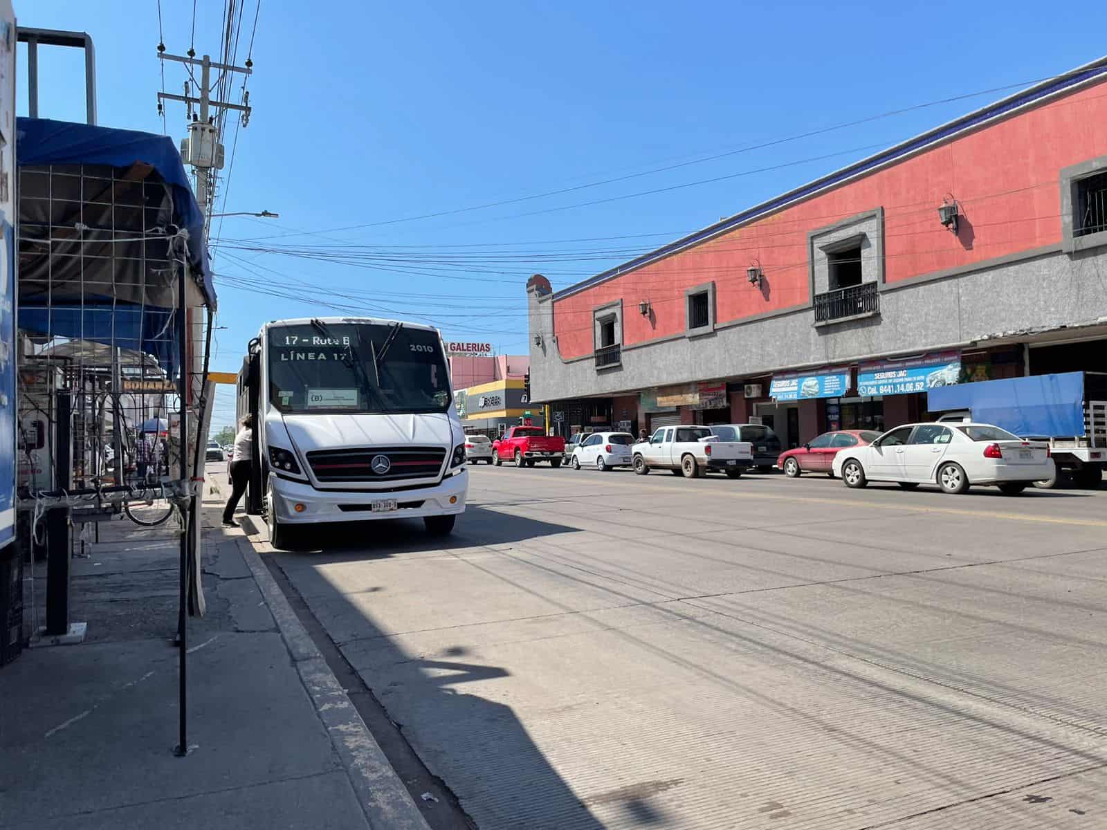 Piden controlar permisos a vendedores foráneos en el Centro de Obregón