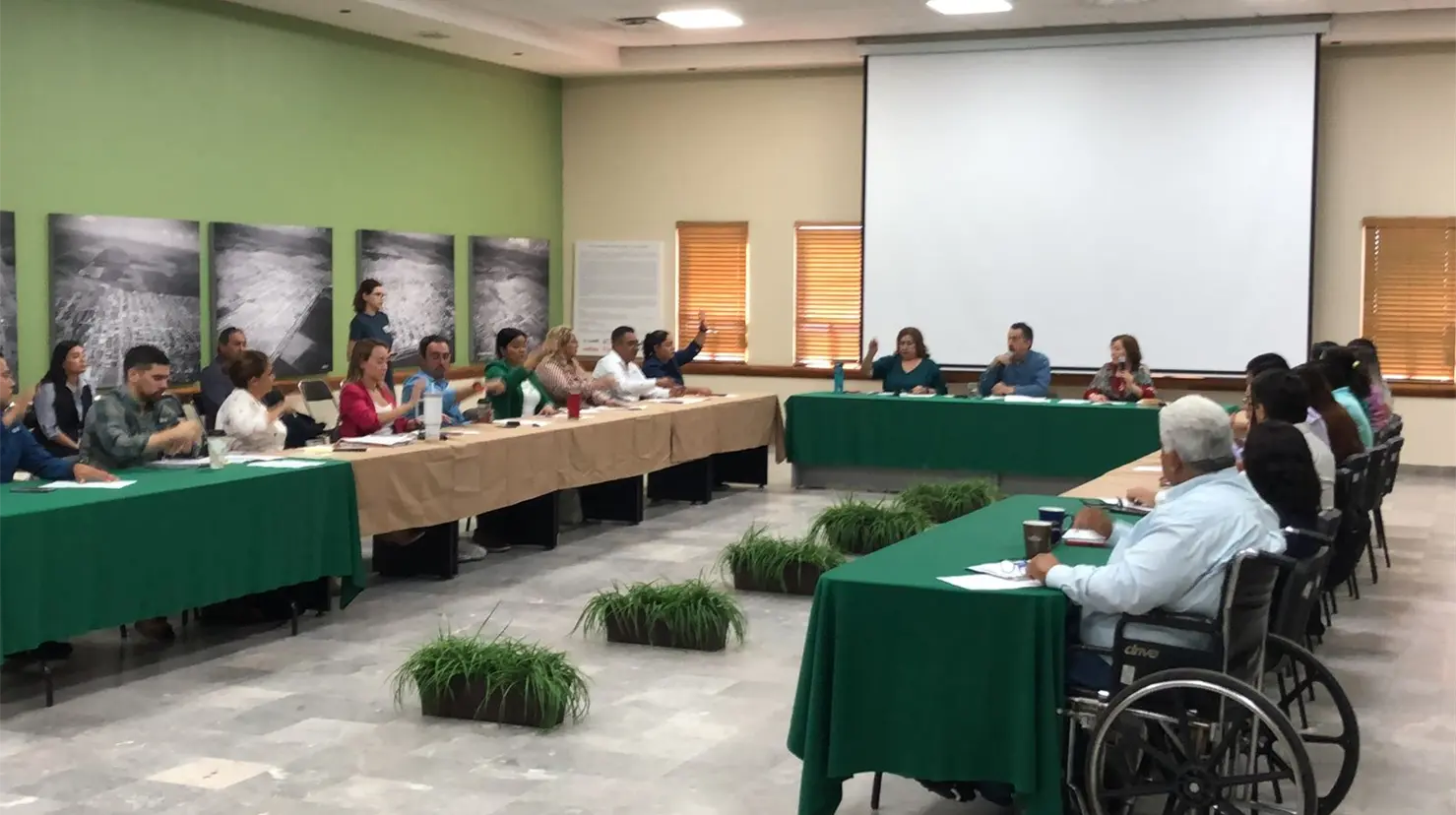 Cabildo aprueba regularizar asentamiento humano El Rodeo
