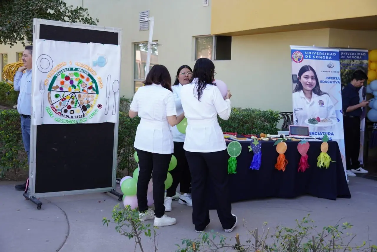Los niños que acudan podrán recorrer los stands, preguntar e interactuar con los artefactos que se tengan 