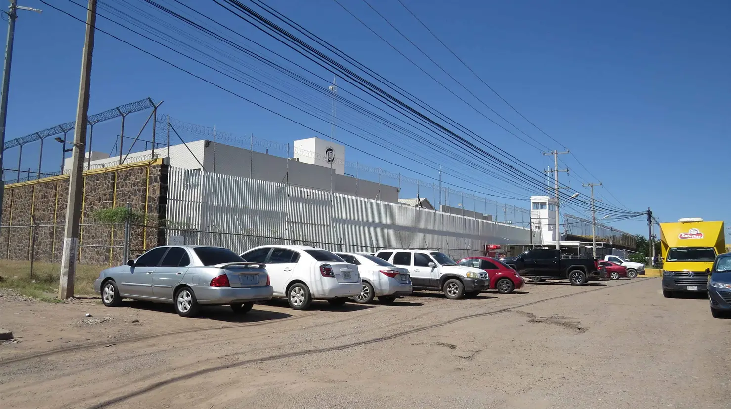 El cuerpo fue localizado en el ala sur del centro penitenciario, a eso de las 8 de la mañana del miércoles 1 de octubre