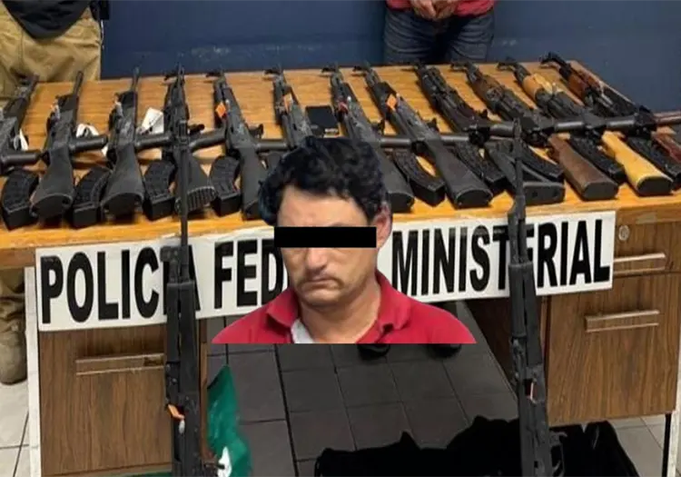 Detienen en Ímuris a sujeto que traficaba armas