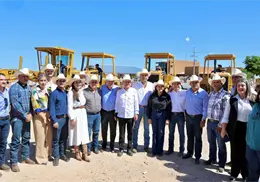 Cajeme recibe maquinaria para rehabilitación de calles