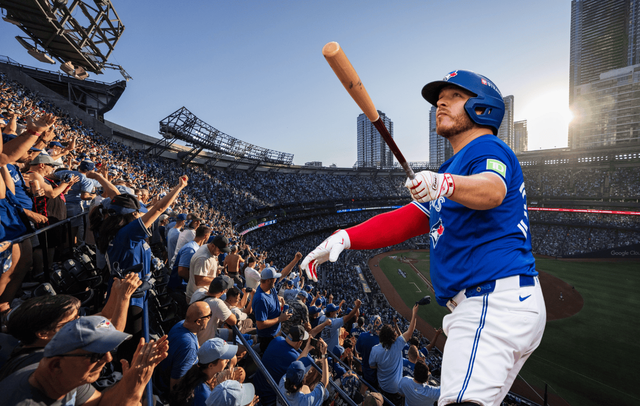 Alejandro Kirk brilla con dos jonrones ante Yankees y lidera paliza de Blue Jays