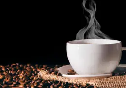 ¿El café cuenta como líquido? La respuesta de los expertos sobre la hidratación y la cafeína