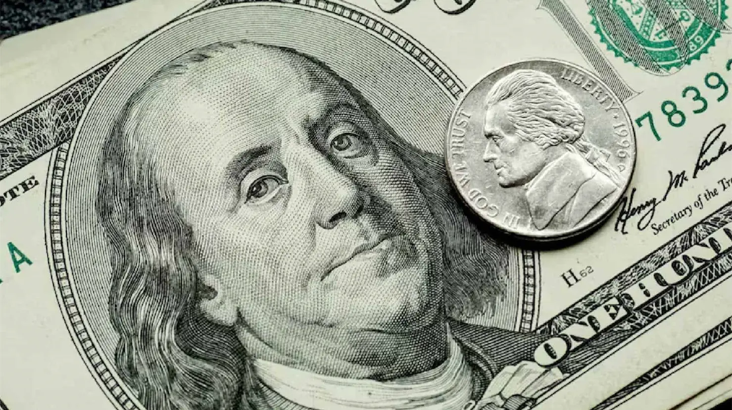 Precio del dólar hoy lunes 6 de octubre: Peso mexicano inicia la semana con ligera depreciación