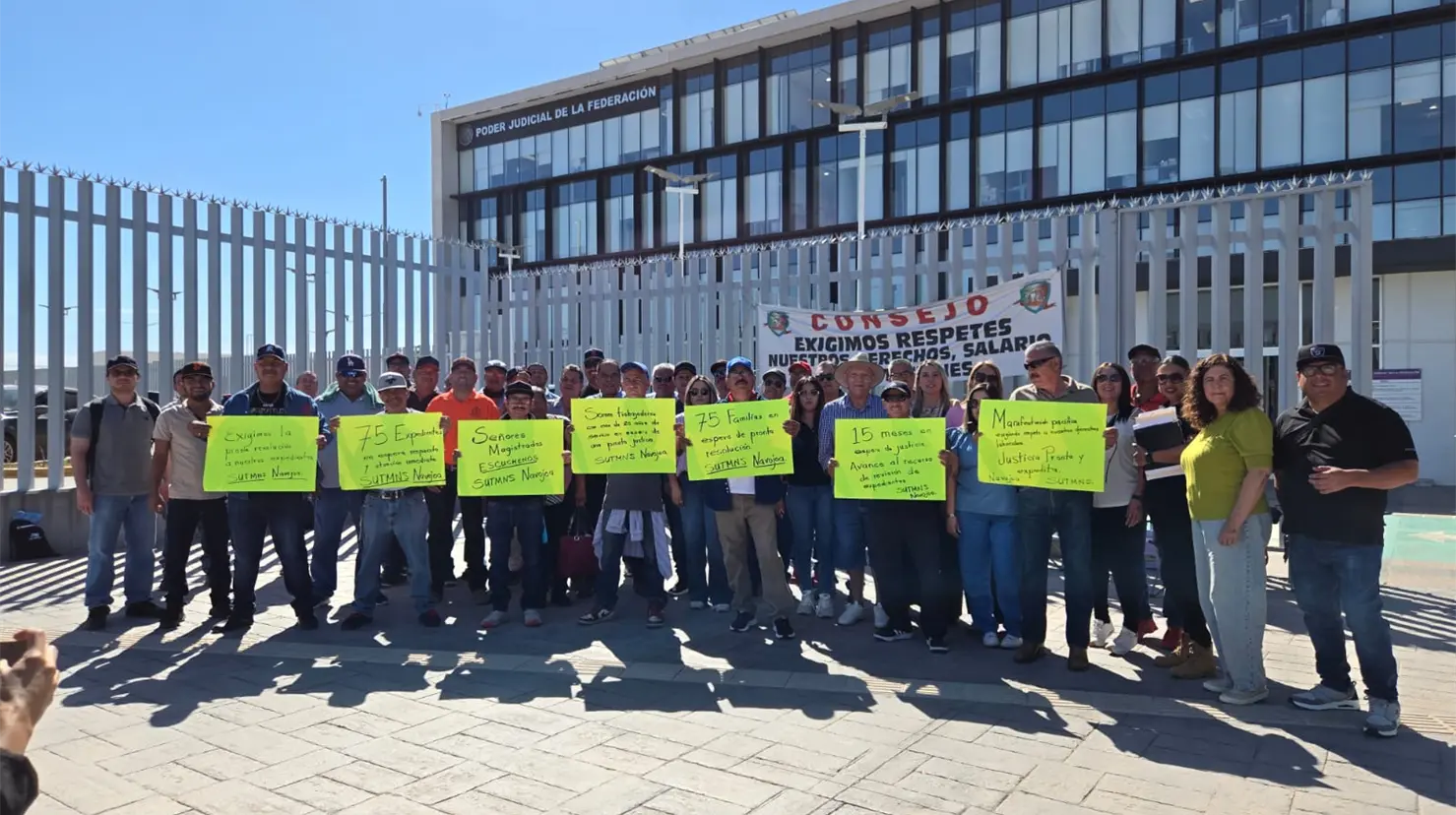 Exigen resolución inmediata de 75 expedientes laborales, detenidos desde febrero pasado