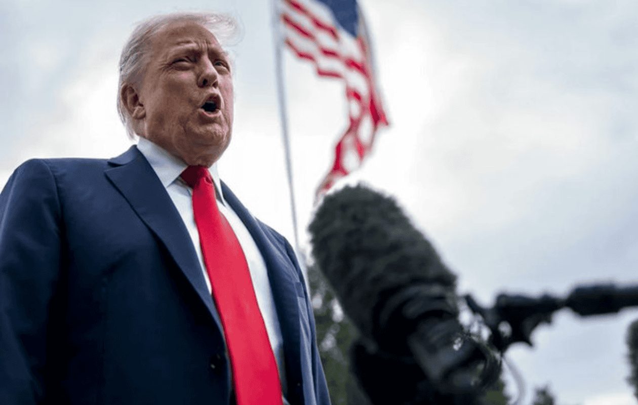 Trump confirma ataque de EE. UU. a barco cerca de Venezuela