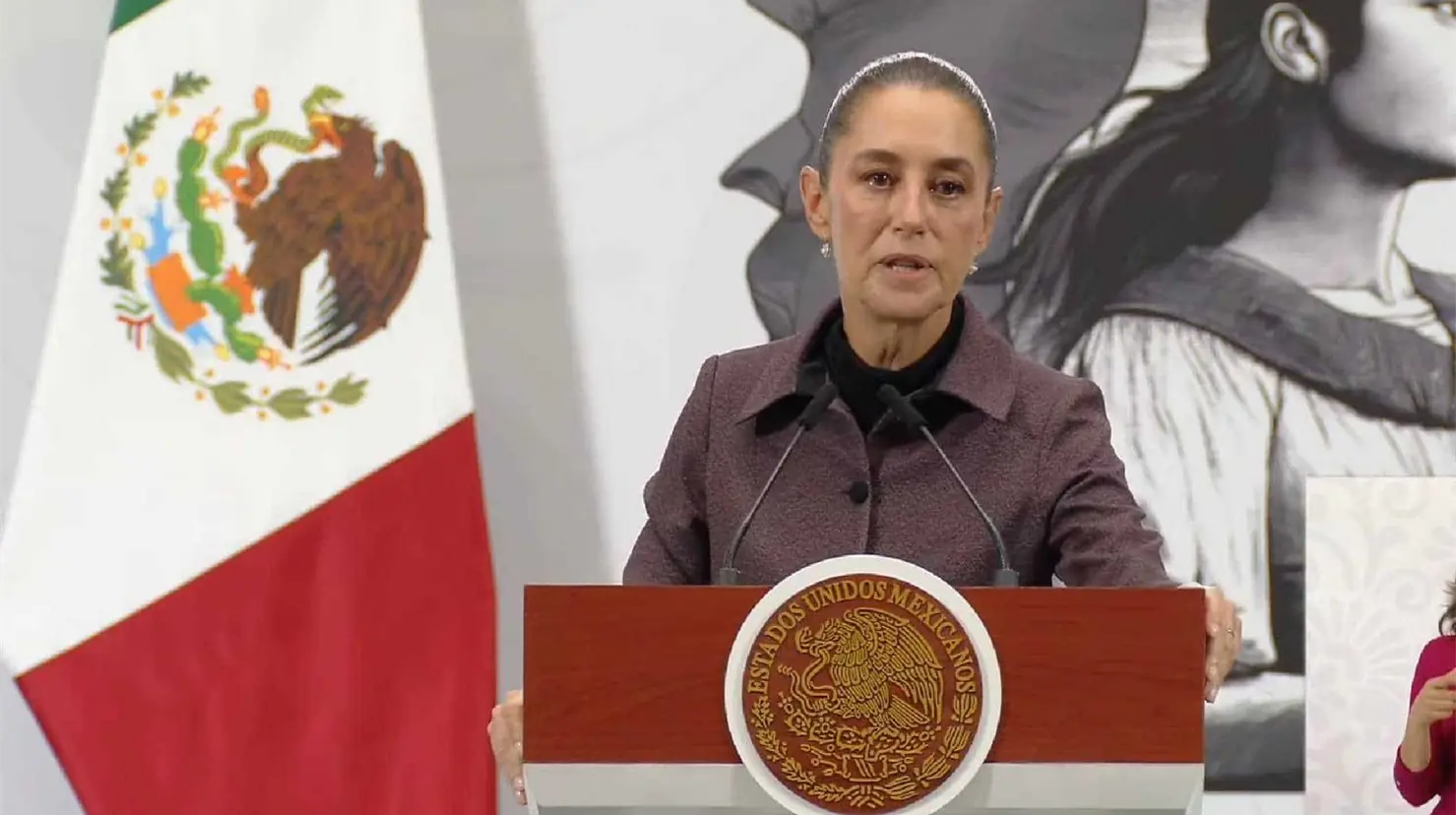 Sheinbaum busca diálogo con Trump para evitar arancel a camiones pesados mexicanos